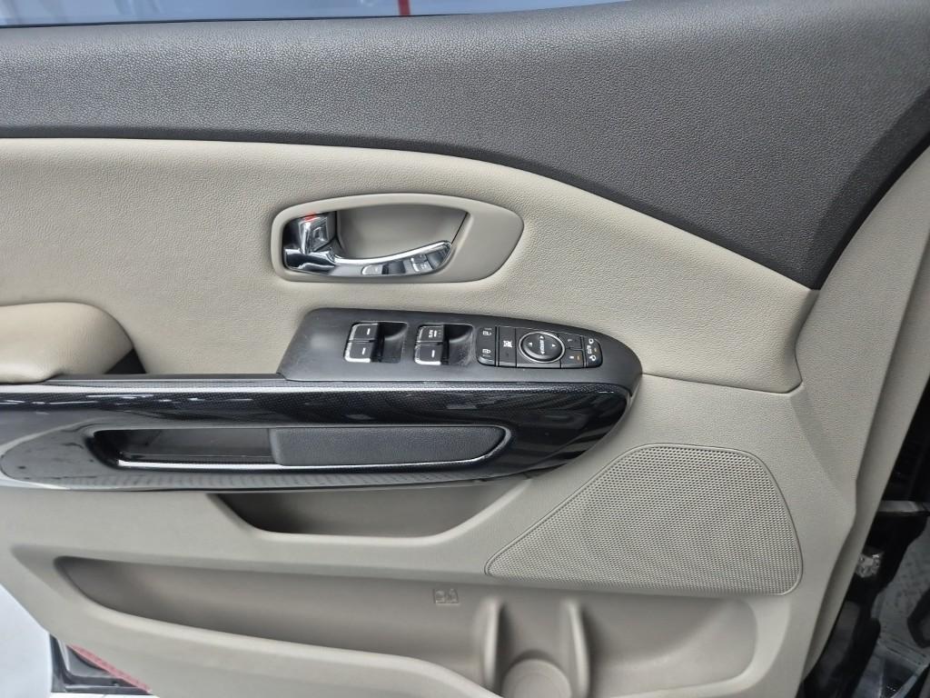 KIA Carnival 2017 Negro - Importación desde Corea - HF Imports Iquique - Foto 18