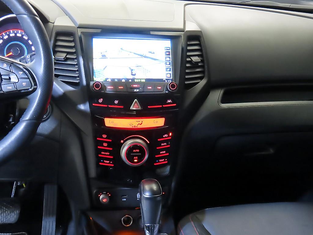 Ssangyong Tivoli - Vista 11