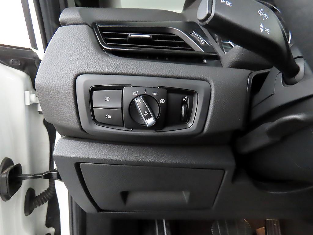 BMW 2 series - Vista 12