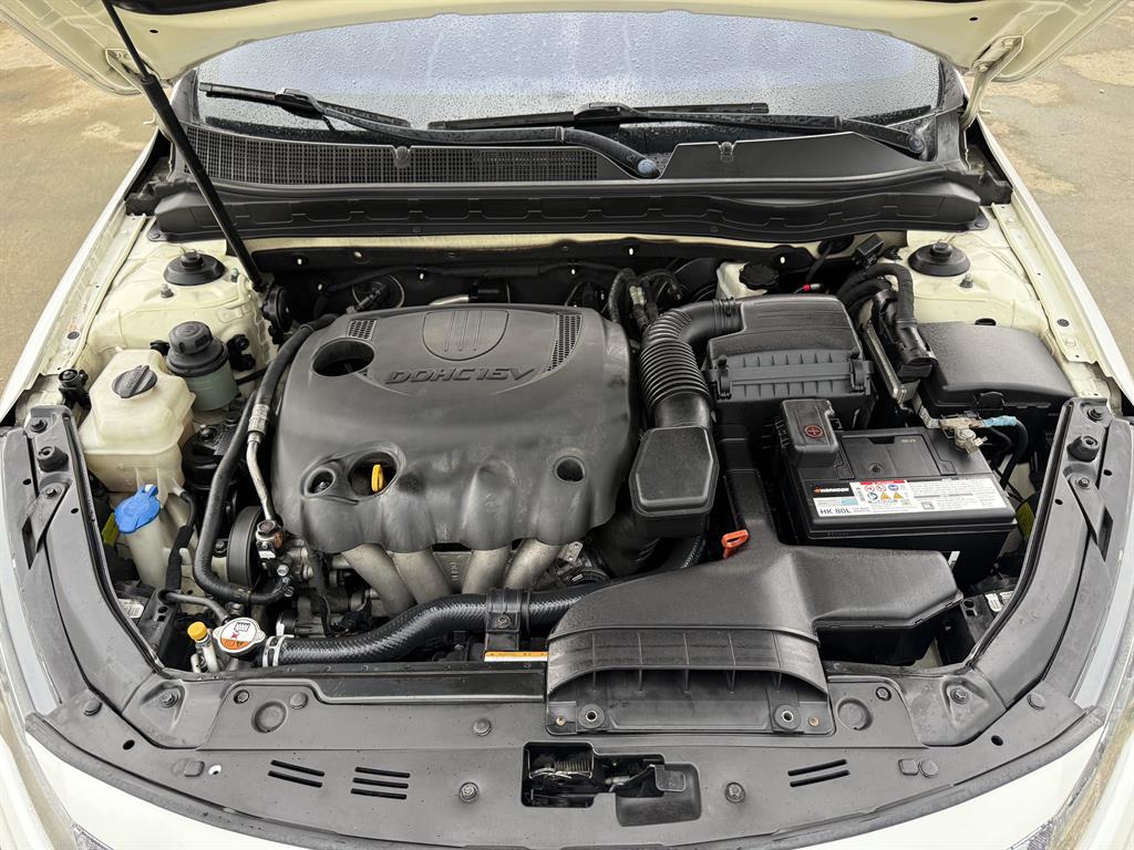 KIA K5 2011 Blanco - Importación desde Corea - HF Imports Iquique - Foto 16