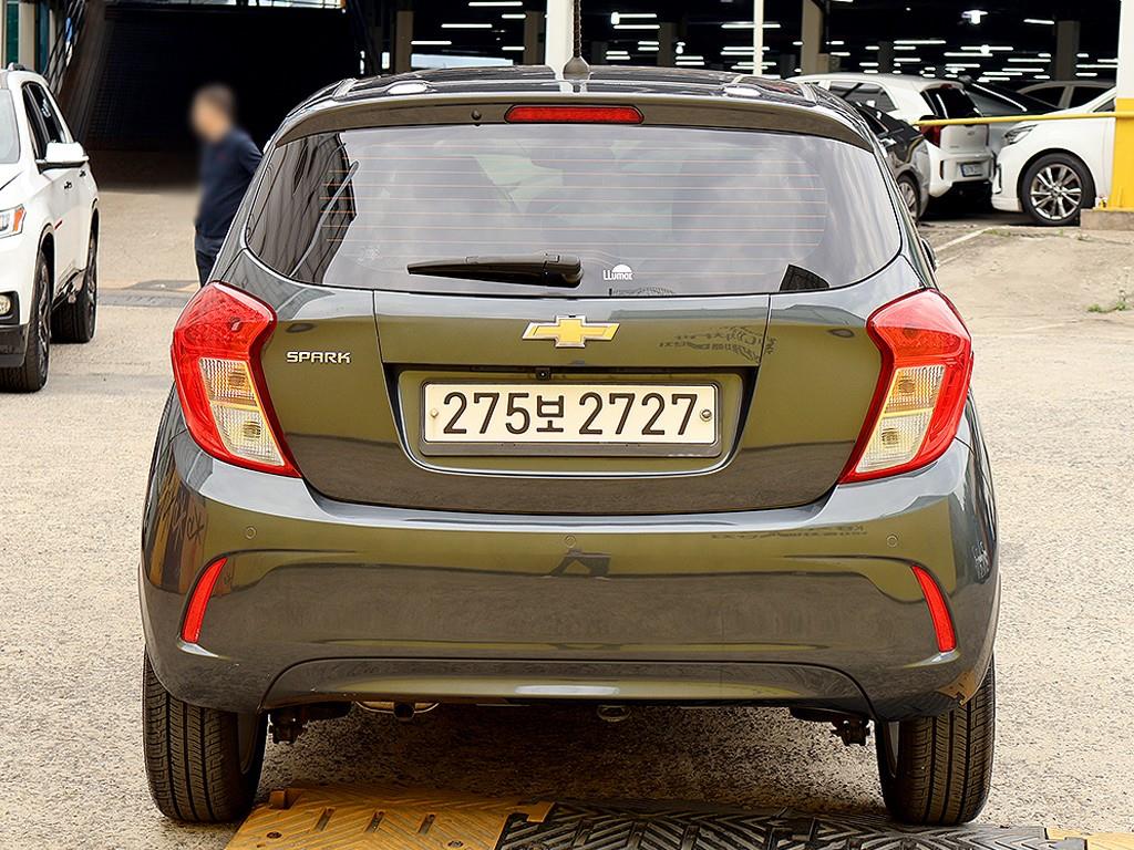 Chevrolet Spark - Vista 5