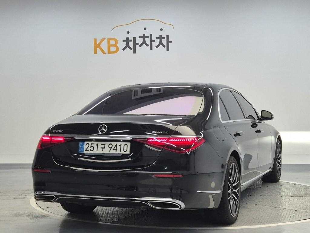 Mercedes Benz S Class - Vista 3
