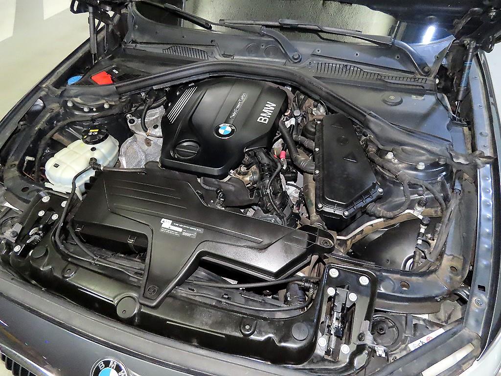 BMW 1 series 2018 Gris - Importación desde Corea - HF Imports Iquique - Foto 17