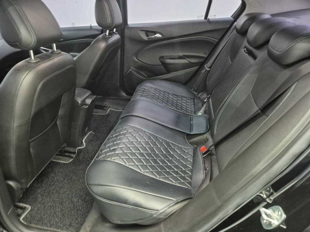 Chevrolet Cruise - Vista 12