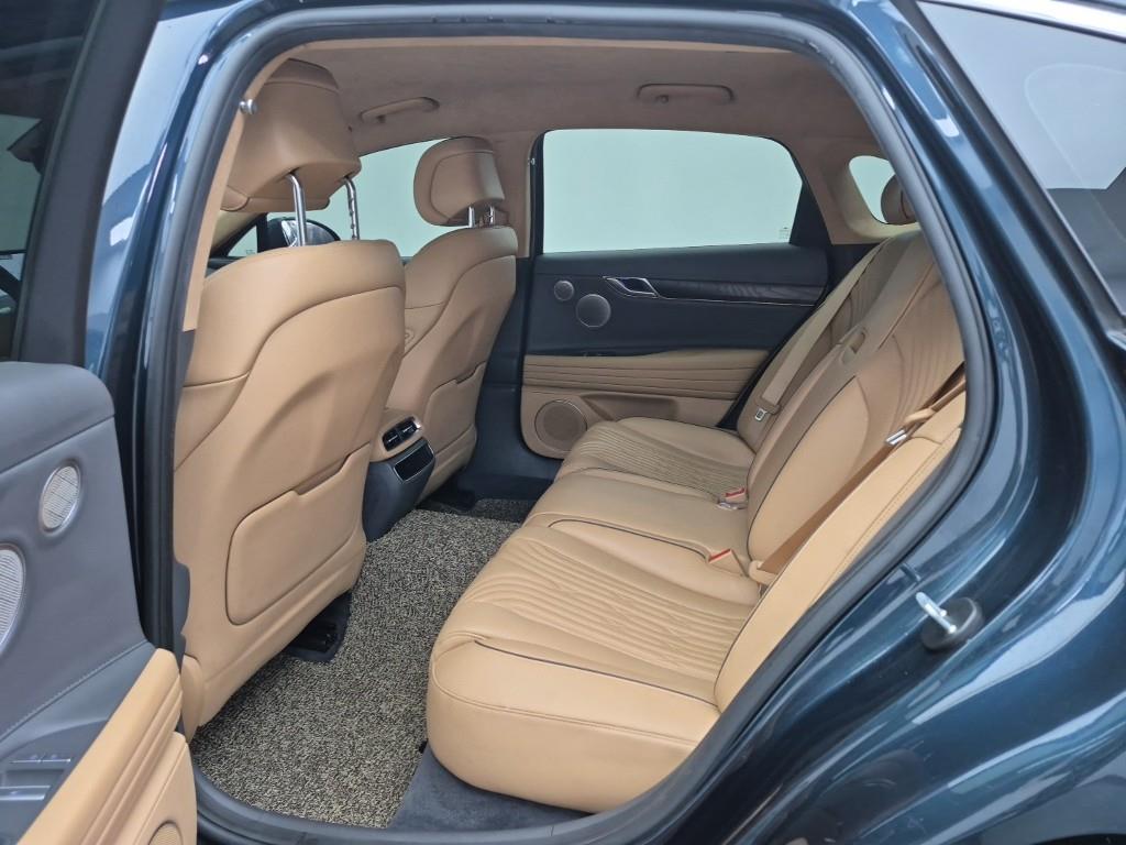 Genesis G80 - Vista 12