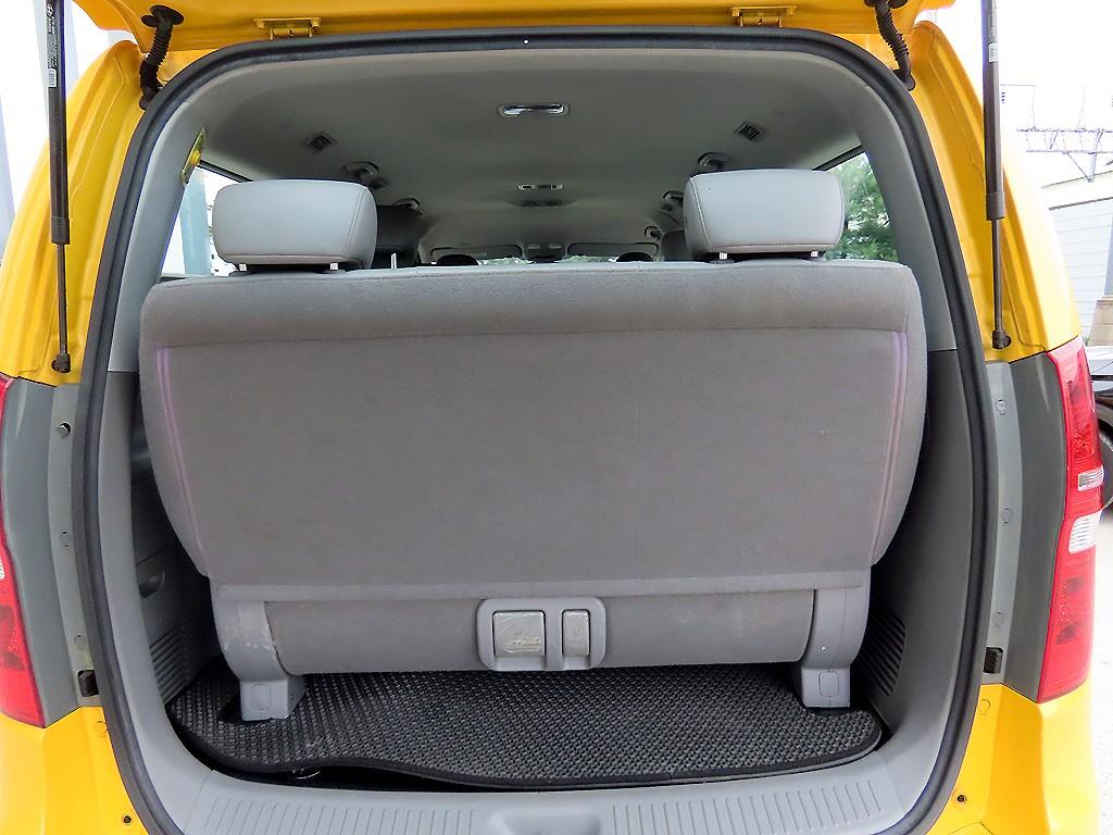 HYUNDAI Starex 2015 Amarillo - Importación desde Corea - HF Imports Iquique - Foto 18