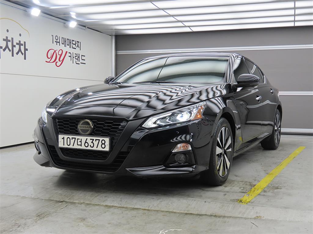 Nissan Altima 2019 Negro - Importación desde Corea - HF Imports Iquique - Foto 1