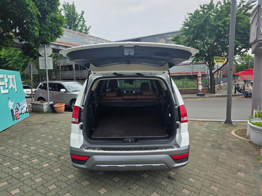 KIA Mohave - Vista 5