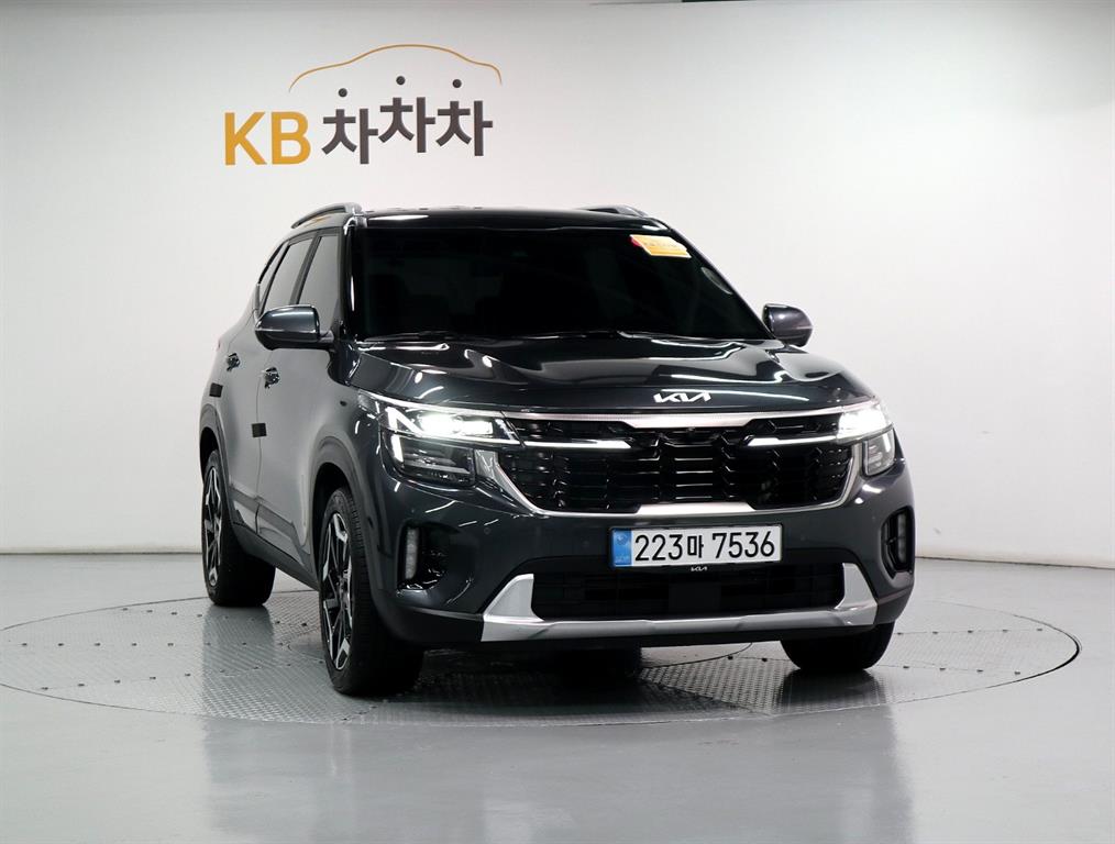 KIA Seltos - Vista 2