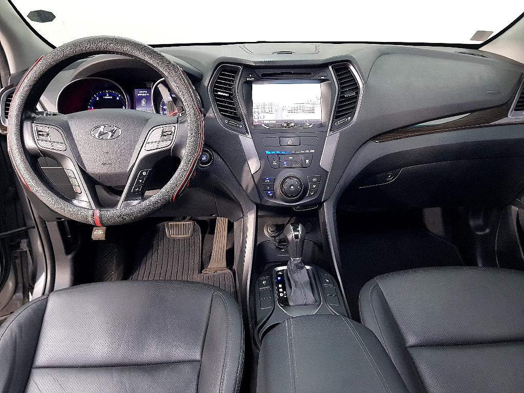 HYUNDAI Santa Fe - Vista 5