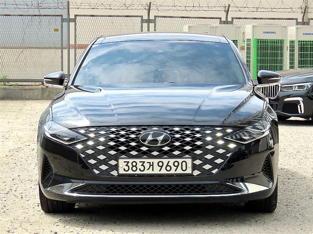 HYUNDAI Grandeur 2020 Negro - Importación desde Corea - HF Imports Iquique - Foto 1
