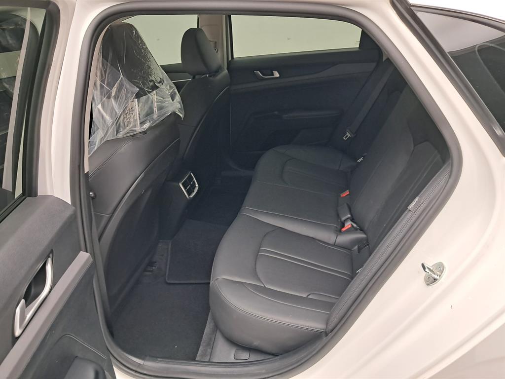 KIA K5 2023 Blanco - Importación desde Corea - HF Imports Iquique - Foto 12