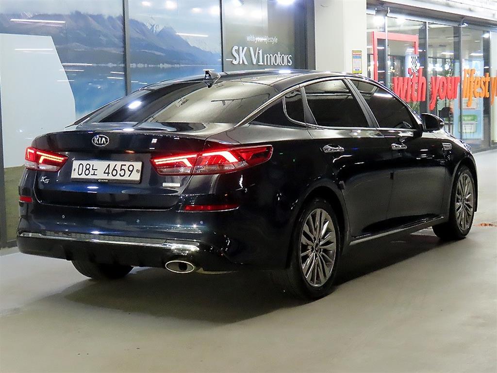 KIA K5 - Vista 4