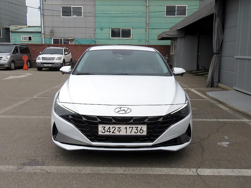 HYUNDAI Avante 2021 Blanco - Importación desde Corea - HF Imports Iquique - Foto 1