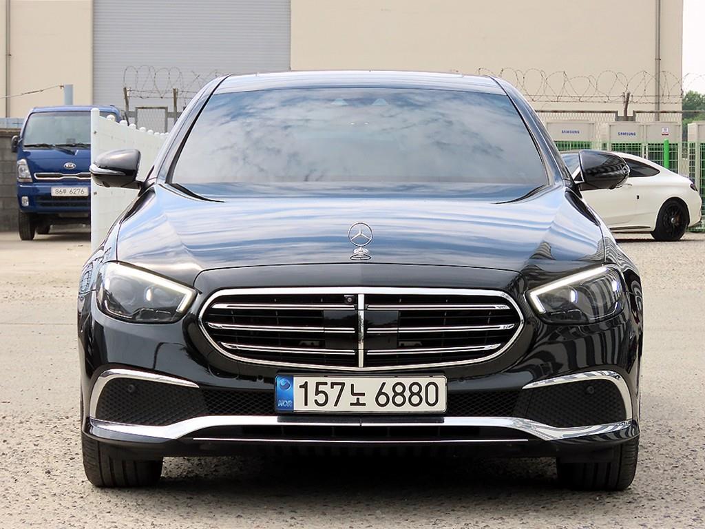 Mercedes Benz E class 2021 Negro - Importación desde Corea - HF Imports Iquique - Foto 1