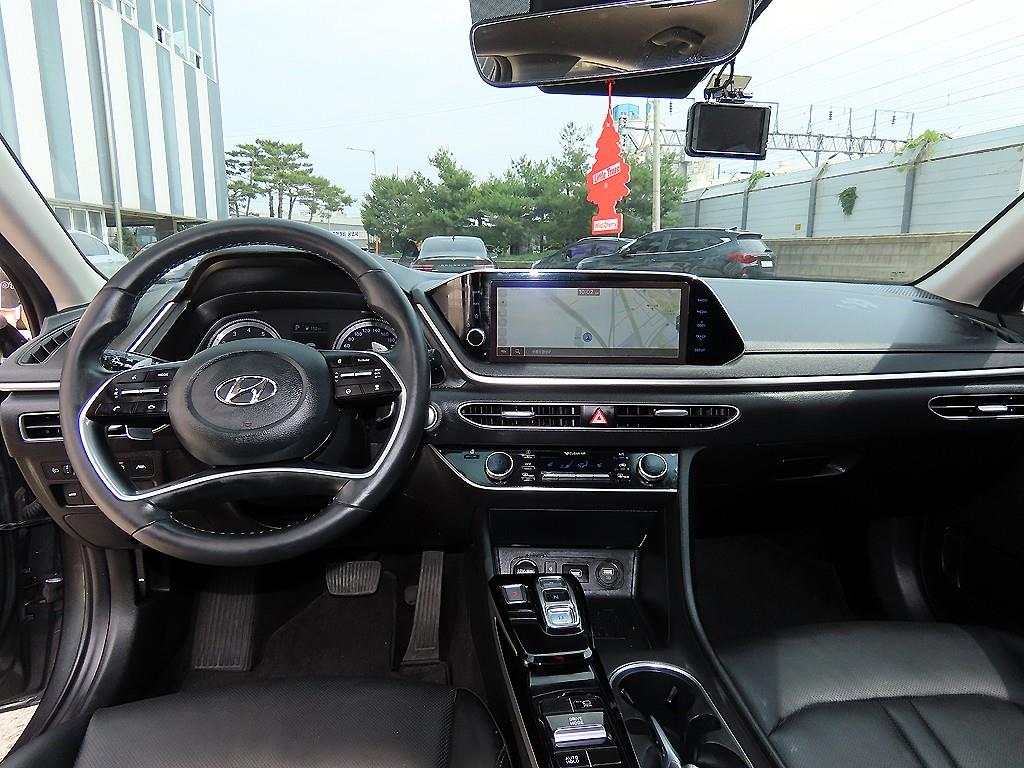 HYUNDAI Sonata - Vista 7