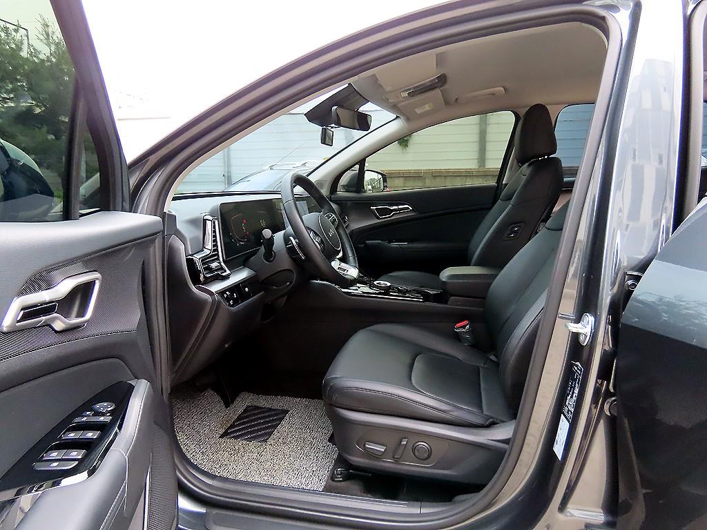 KIA Sportage - Vista 5