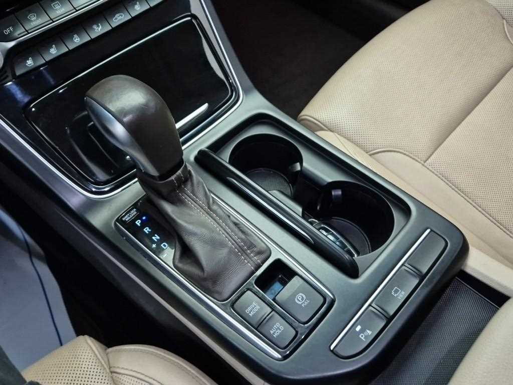 HYUNDAI Grandeur - Vista 8