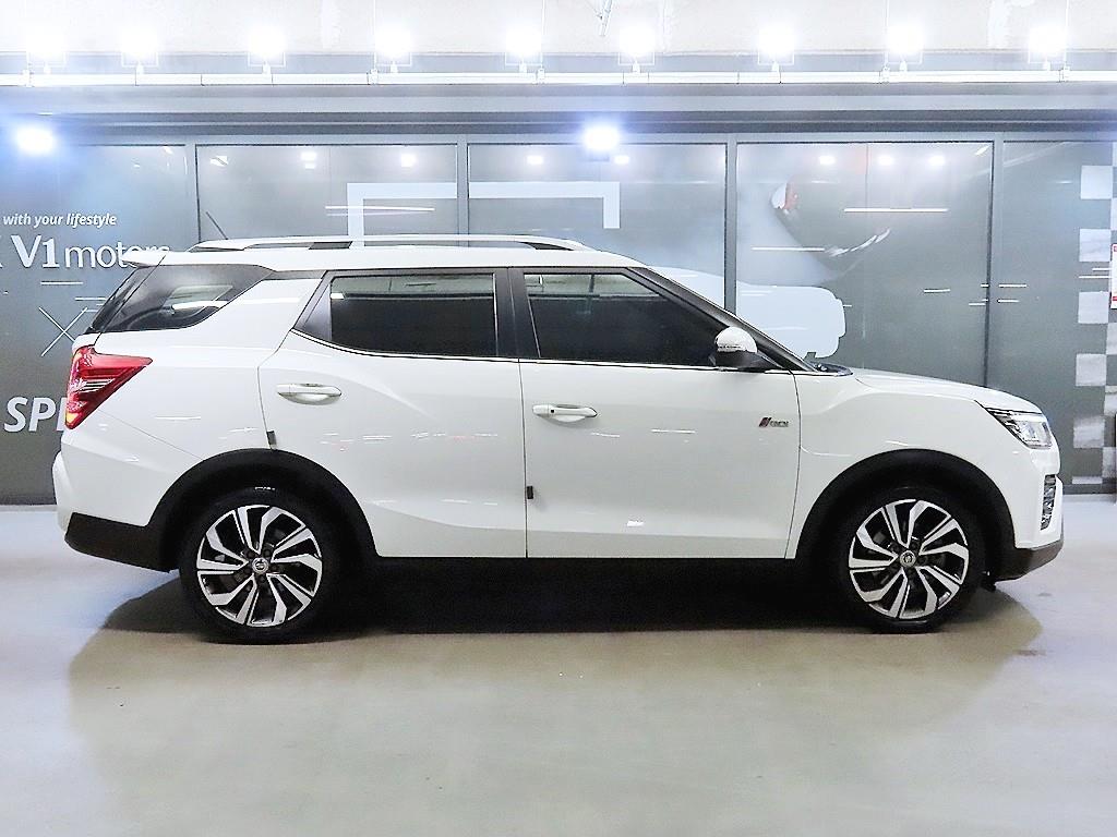 Ssangyong Tivoli - Vista 3