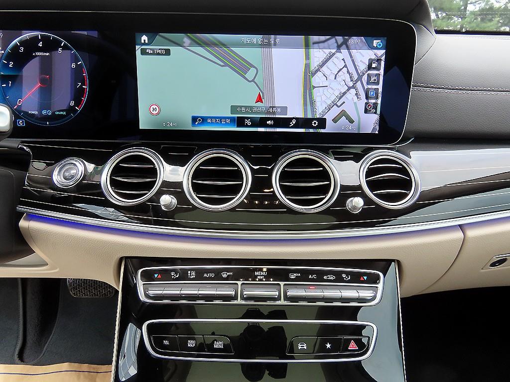Mercedes Benz E class 2022 Gris - Importación desde Corea - HF Imports Iquique - Foto 13