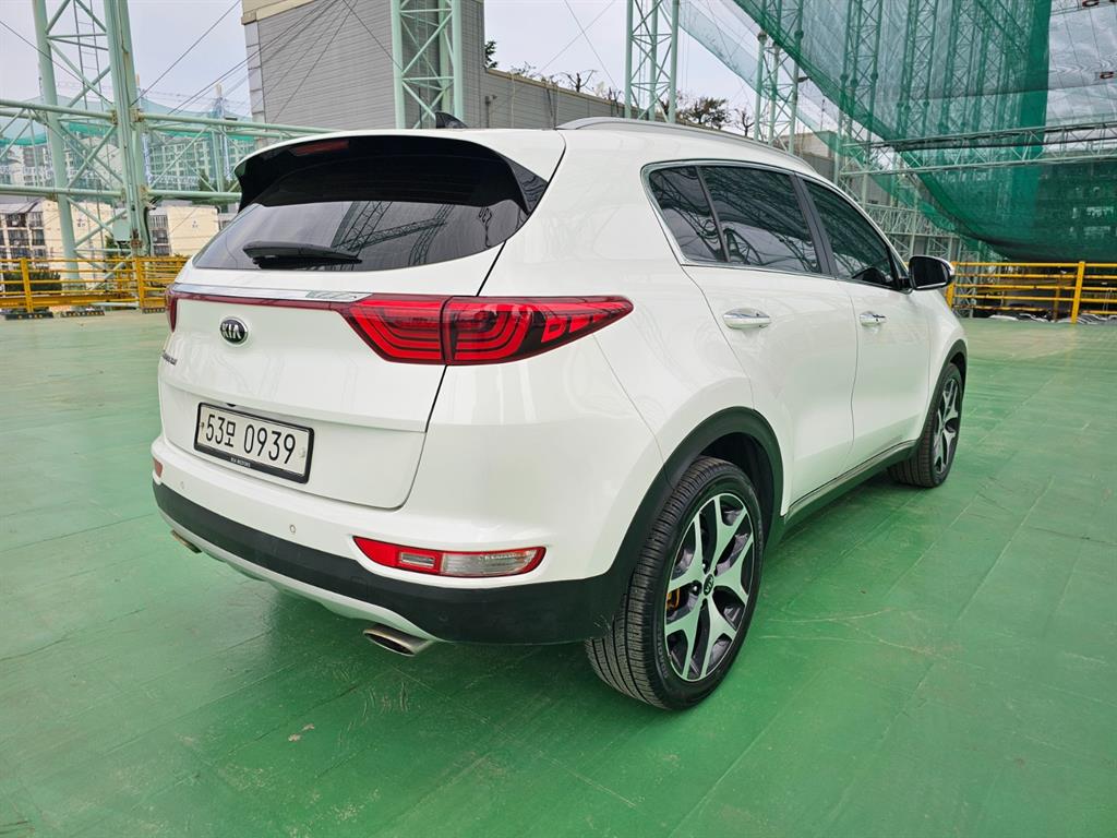 KIA Sportage - Vista 4