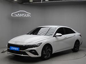 HYUNDAI Avante - Vista 4