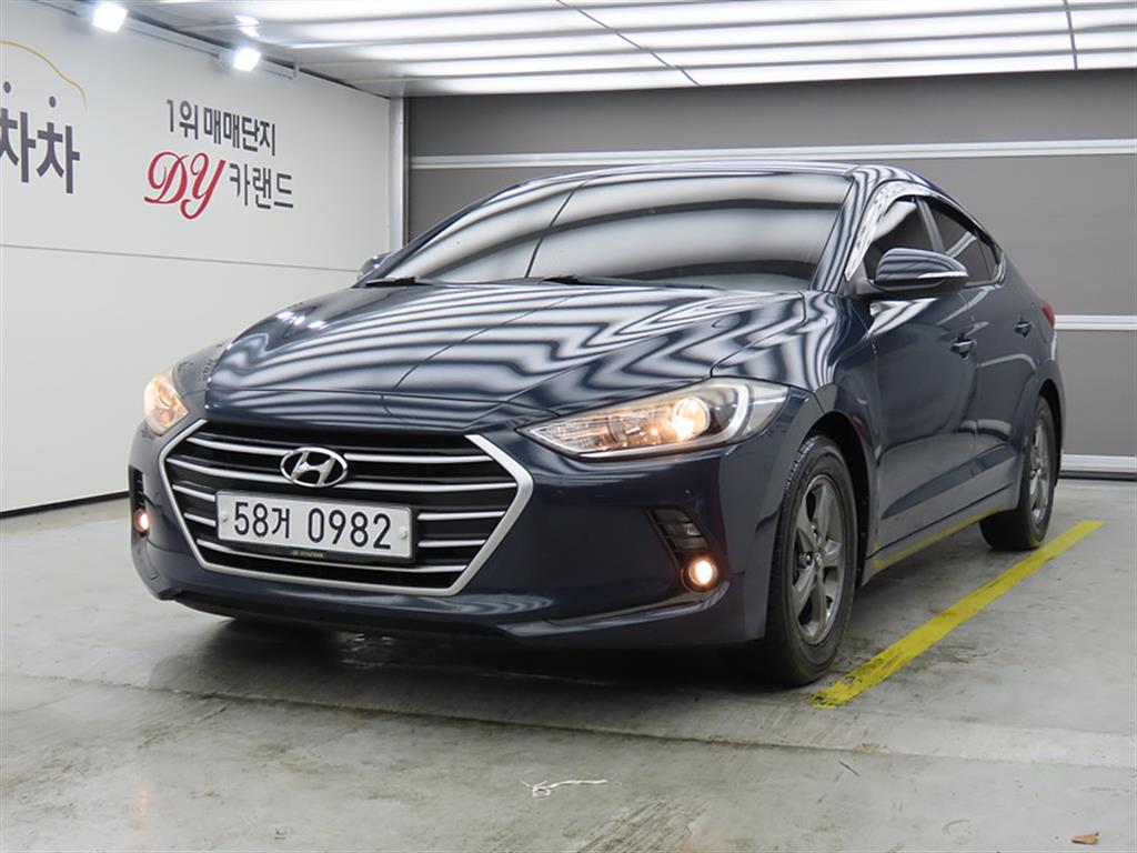 HYUNDAI Avante 2016 Negro - Importación desde Corea - HF Imports Iquique - Foto 1