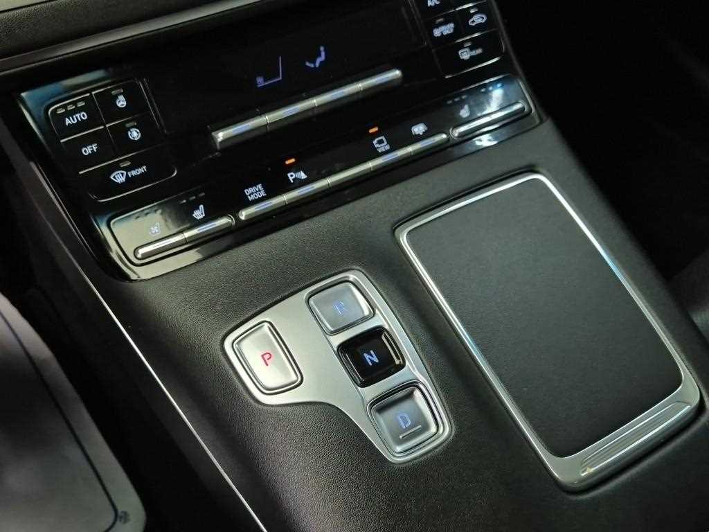 HYUNDAI Grandeur - Vista 8