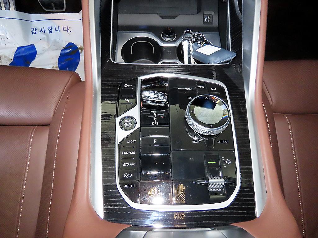 BMW X6 - Vista 12