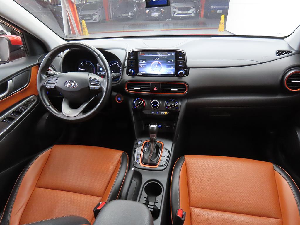 HYUNDAI Kona - Vista 5