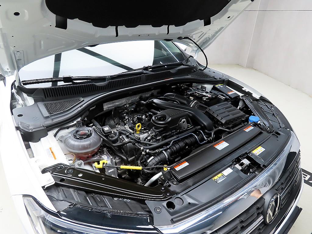 Volkswagen Jetta 2023 the color of pearl - Importación desde Corea - HF Imports Iquique - Foto 19