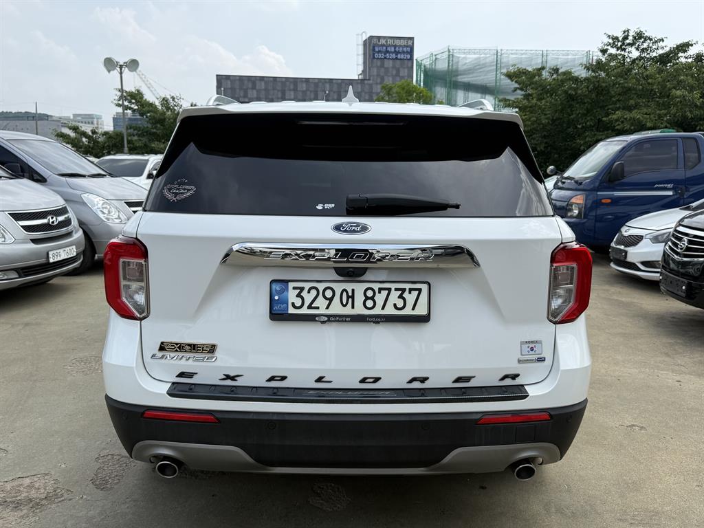 Ford Explorer - Vista 3