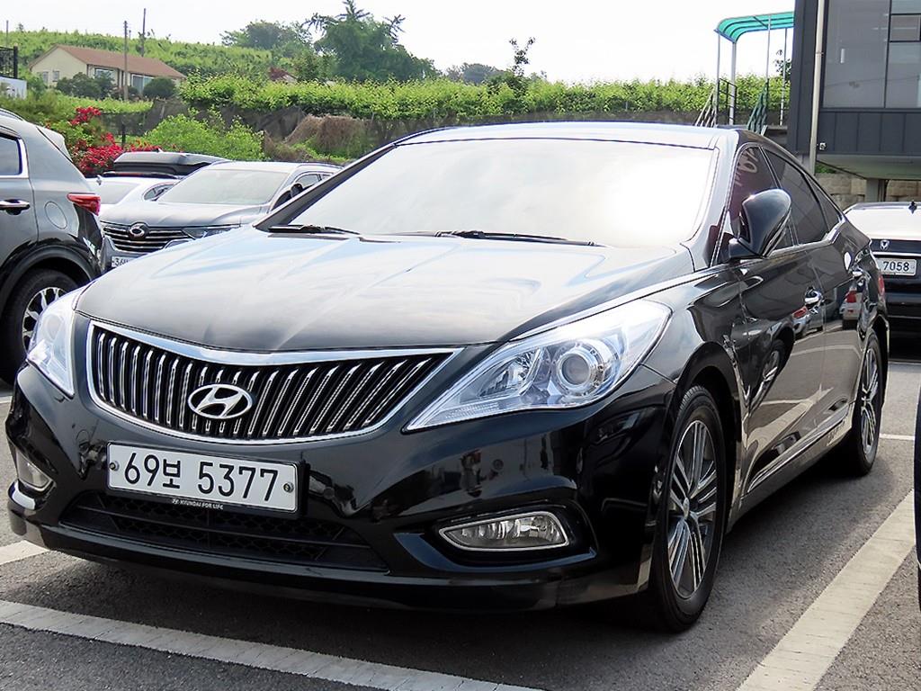 HYUNDAI Grandeur - Vista 2
