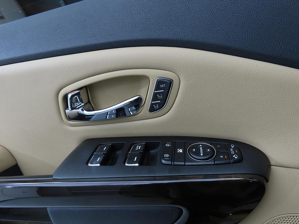 KIA Carnival 2019 Negro - Importación desde Corea - HF Imports Iquique - Foto 16