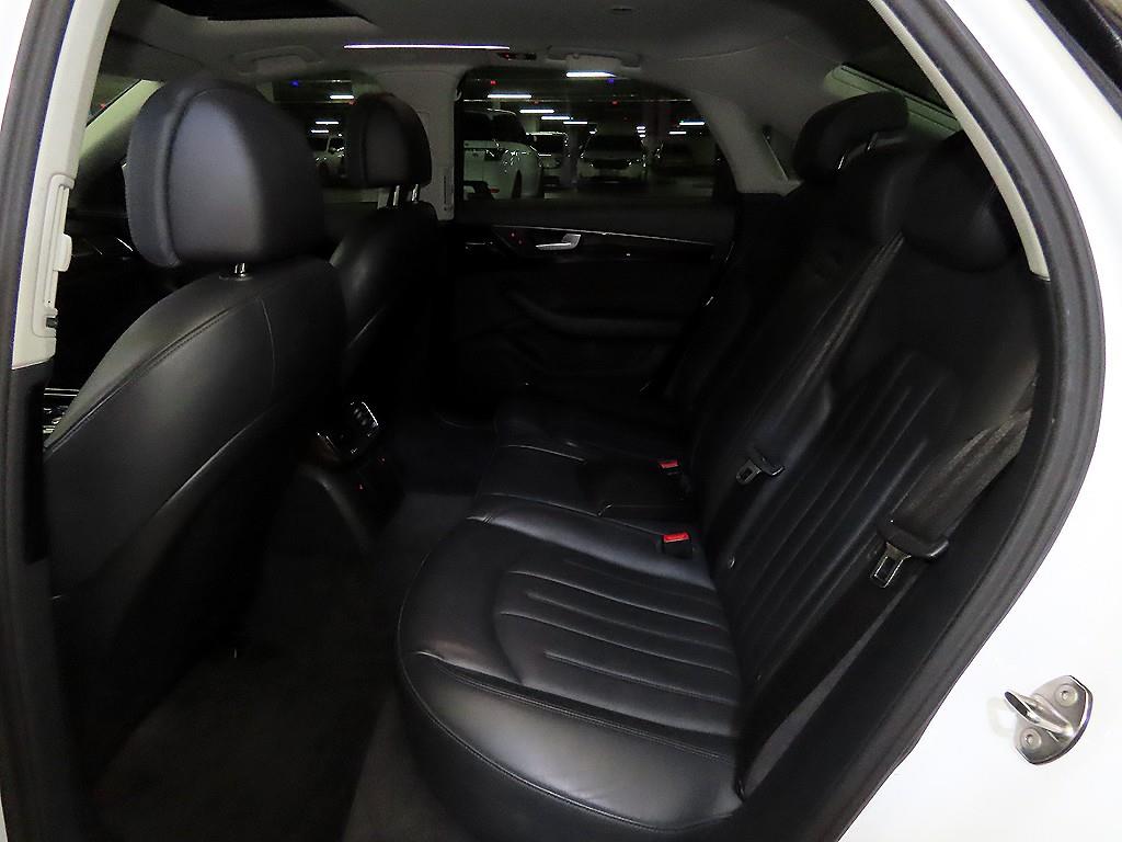 Audi A8 - Vista 7