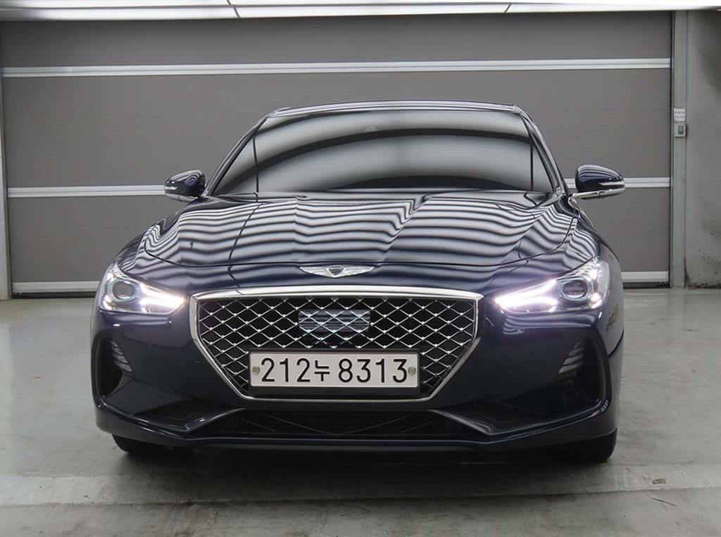 Genesis G70 - Vista 2