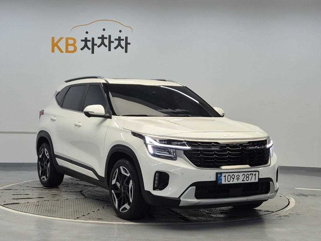 KIA Seltos - Vista 4