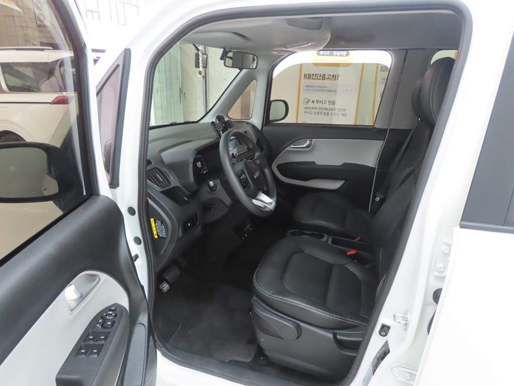 KIA Ray - Vista 5