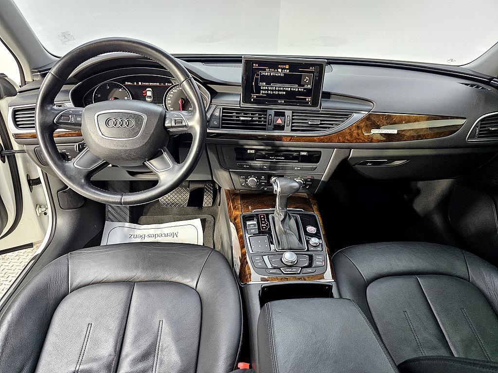 Audi A6 - Vista 5
