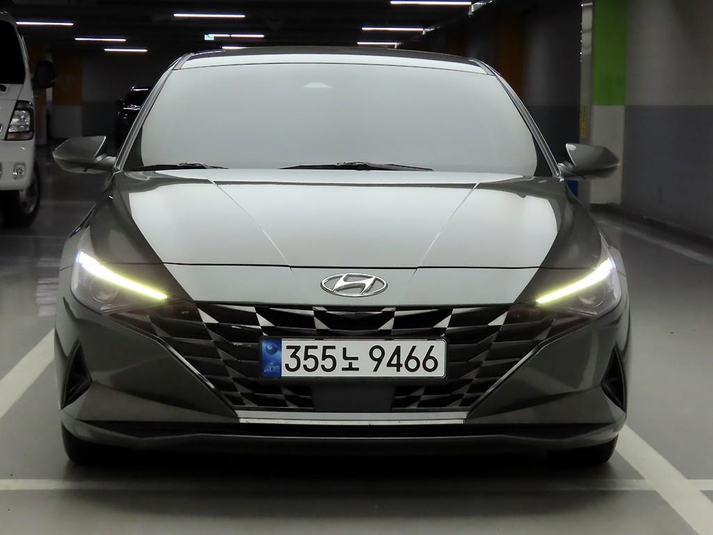 HYUNDAI Avante 2022 Gris - Importación desde Corea - HF Imports Iquique - Foto 1