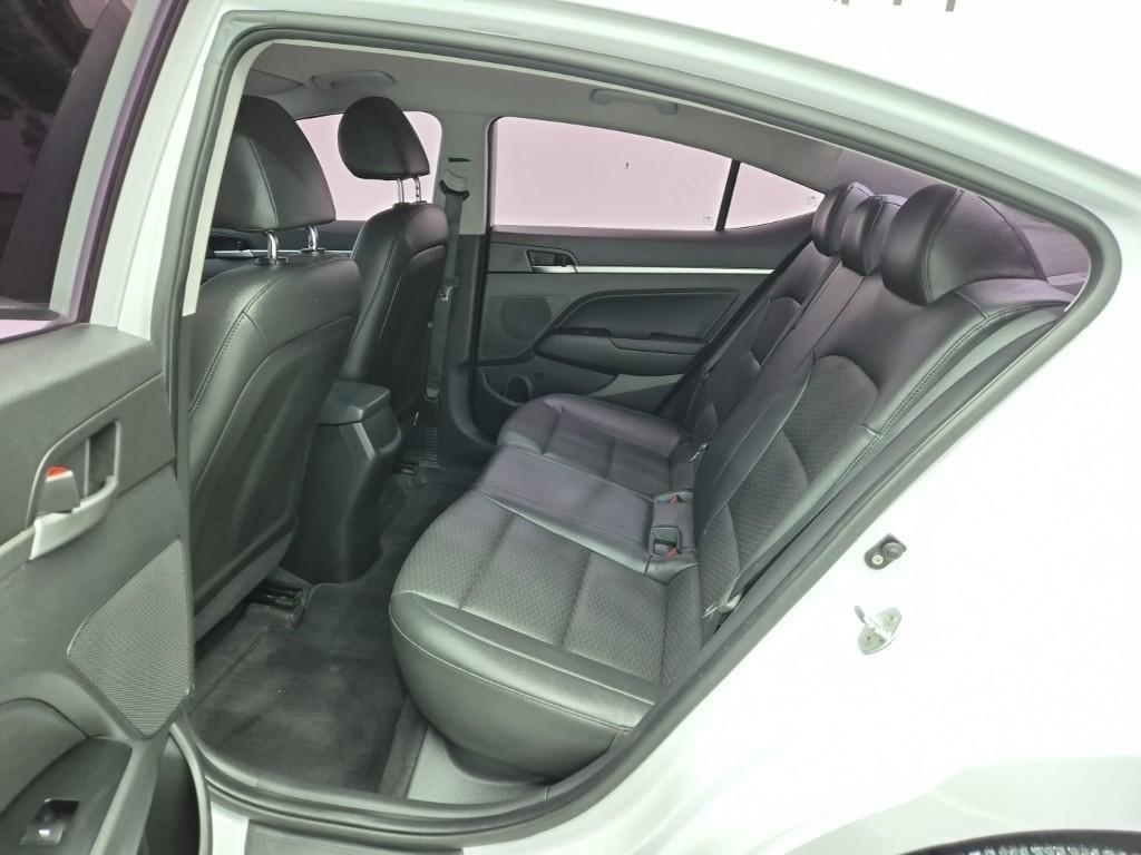HYUNDAI Avante 2020 Blanco - Importación desde Corea - HF Imports Iquique - Foto 15