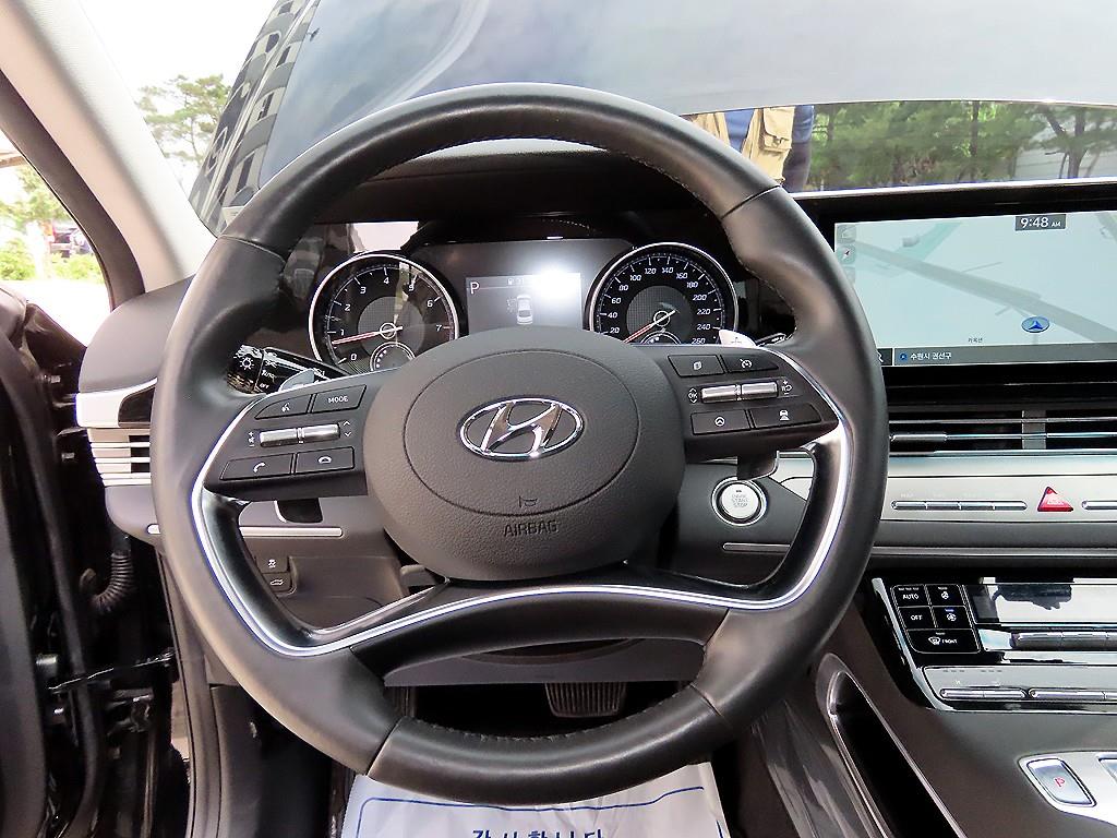 HYUNDAI Grandeur - Vista 8