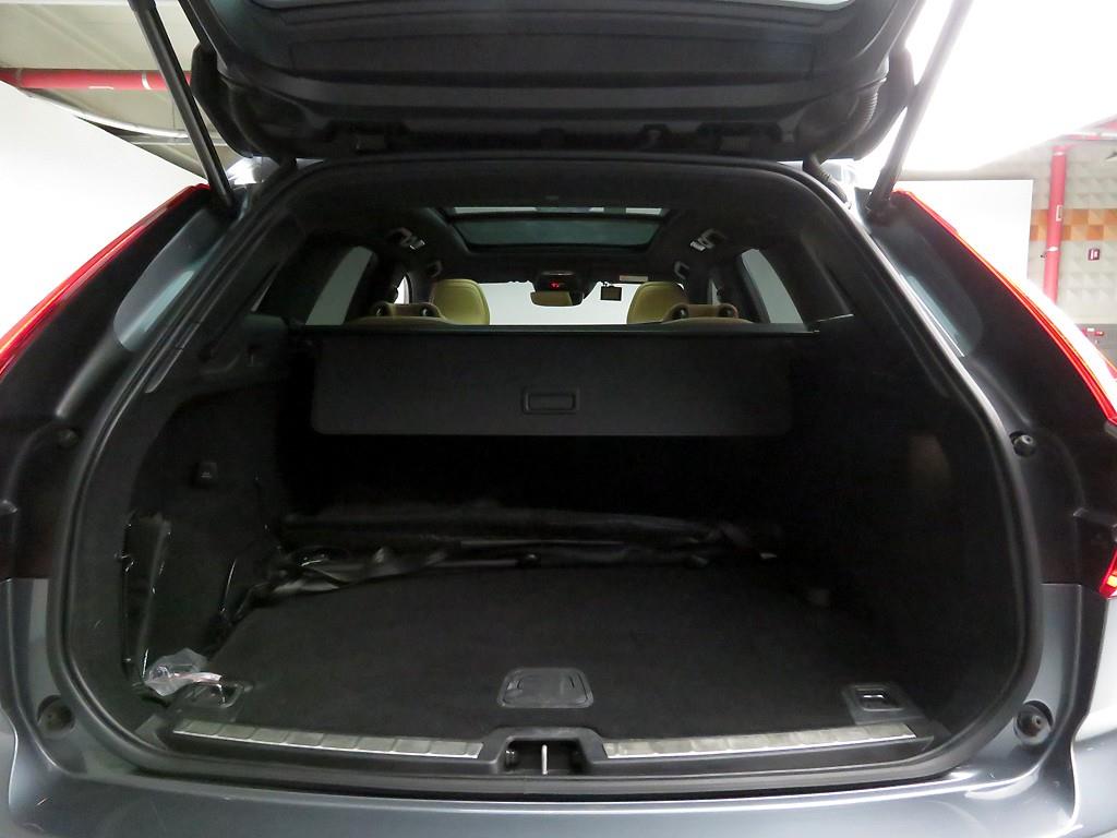 Volvo XC60 2021 Gris - Importación desde Corea - HF Imports Iquique - Foto 17