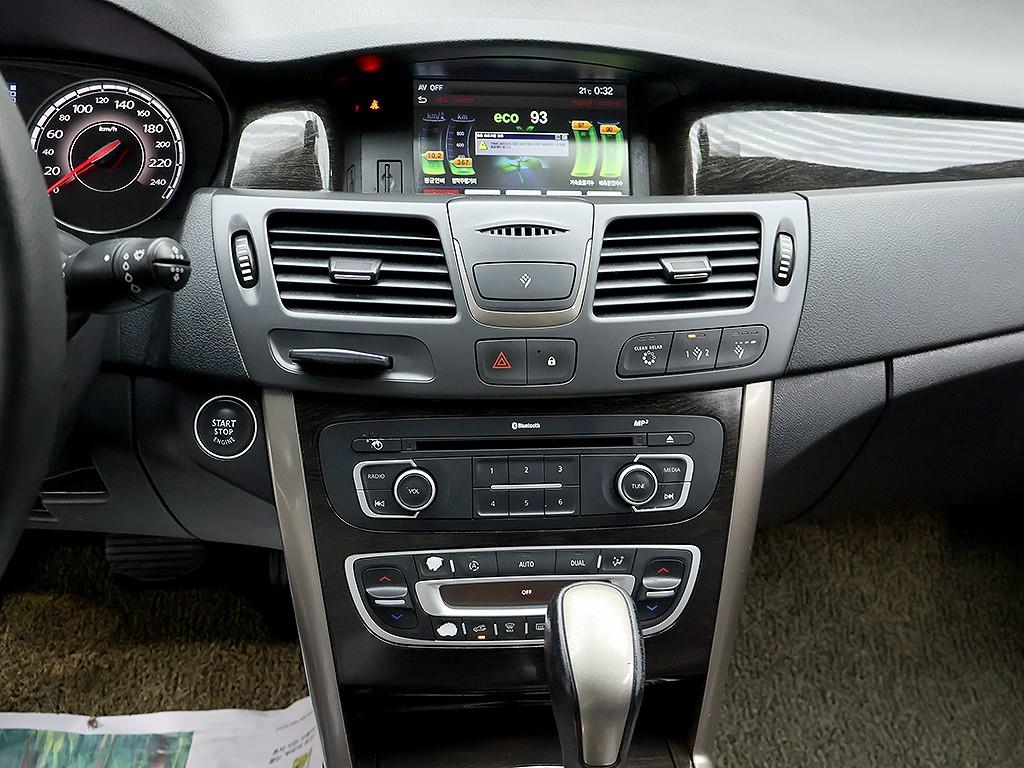 SAMSUNG SM5 2014 Blanco - Importación desde Corea - HF Imports Iquique - Foto 9