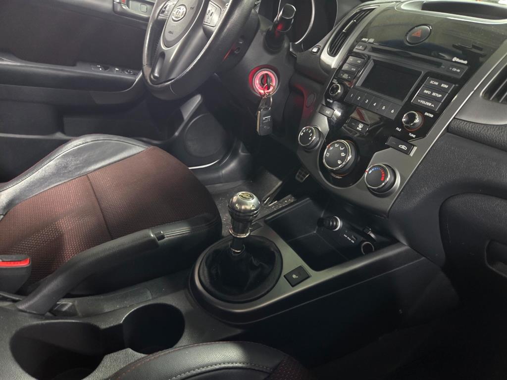 KIA Forte - Vista 6