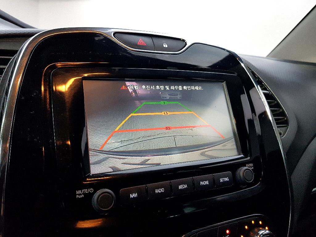 SAMSUNG QM3 - Vista 11