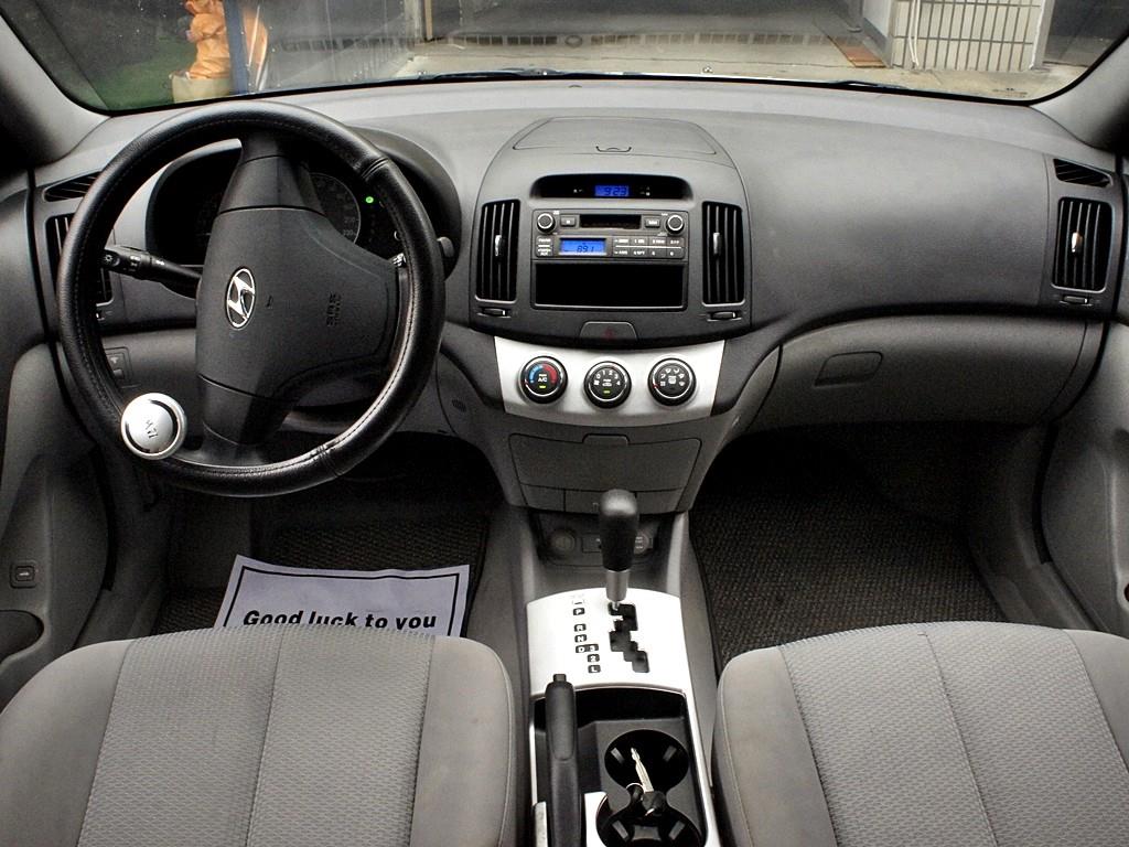 HYUNDAI Avante 2007 Gris - Importación desde Corea - HF Imports Iquique - Foto 7