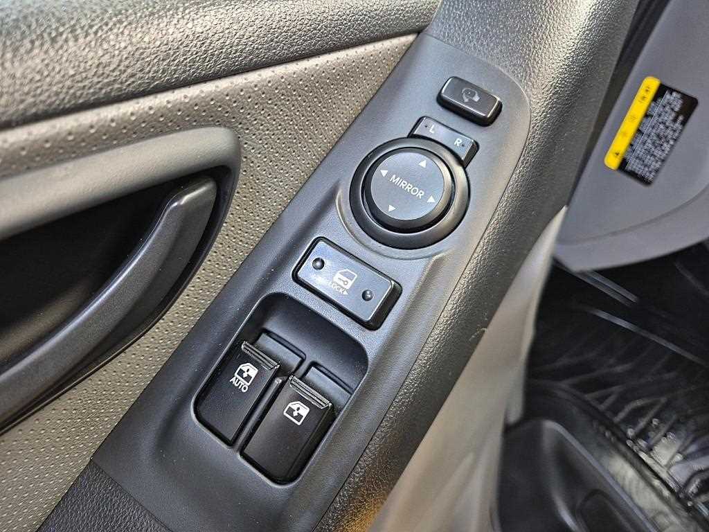 HYUNDAI Starex 2019 Amarillo - Importación desde Corea - HF Imports Iquique - Foto 17