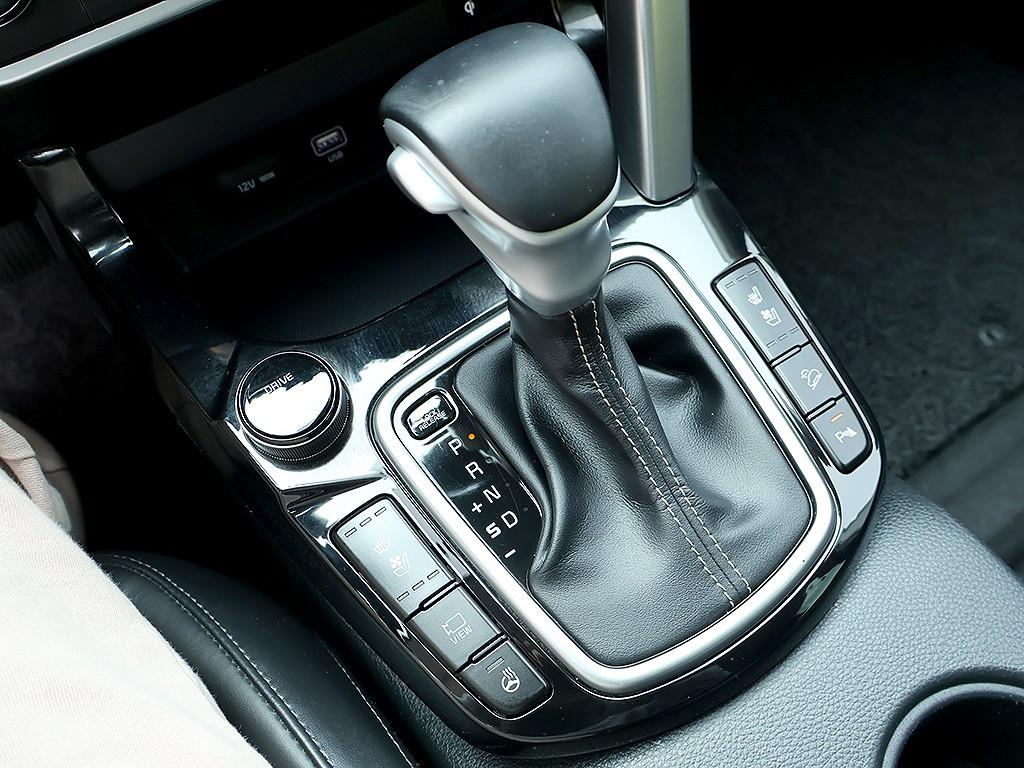 KIA Seltos - Vista 11
