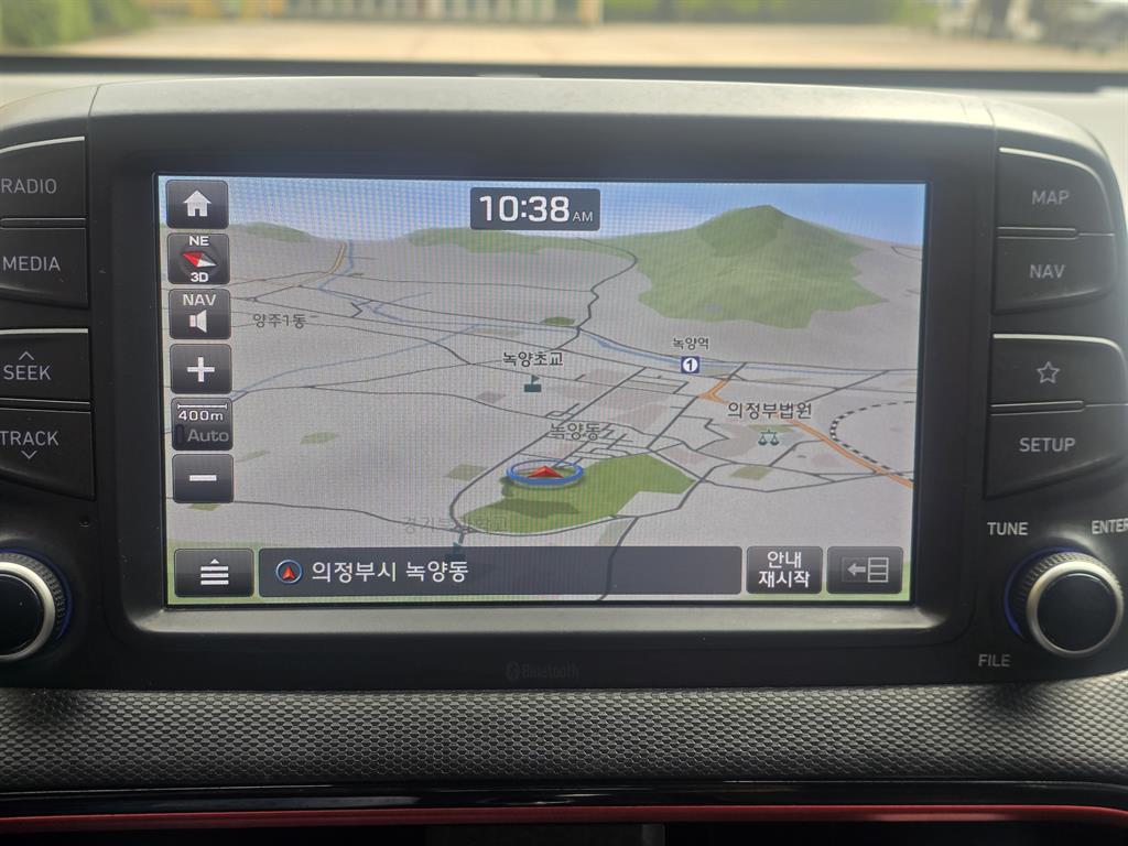 HYUNDAI Kona - Vista 11